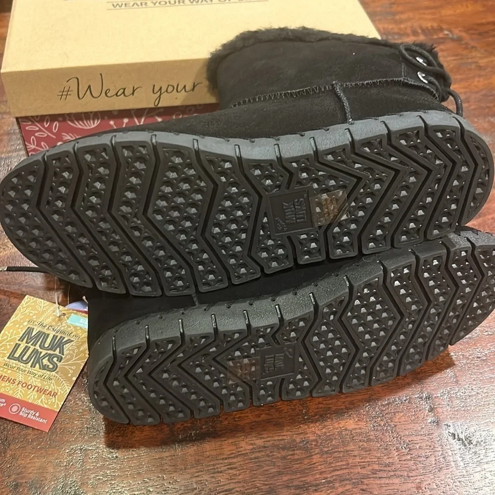 Muk Luks Women's Flexi Albany Boots Black Suede 8 NIB
